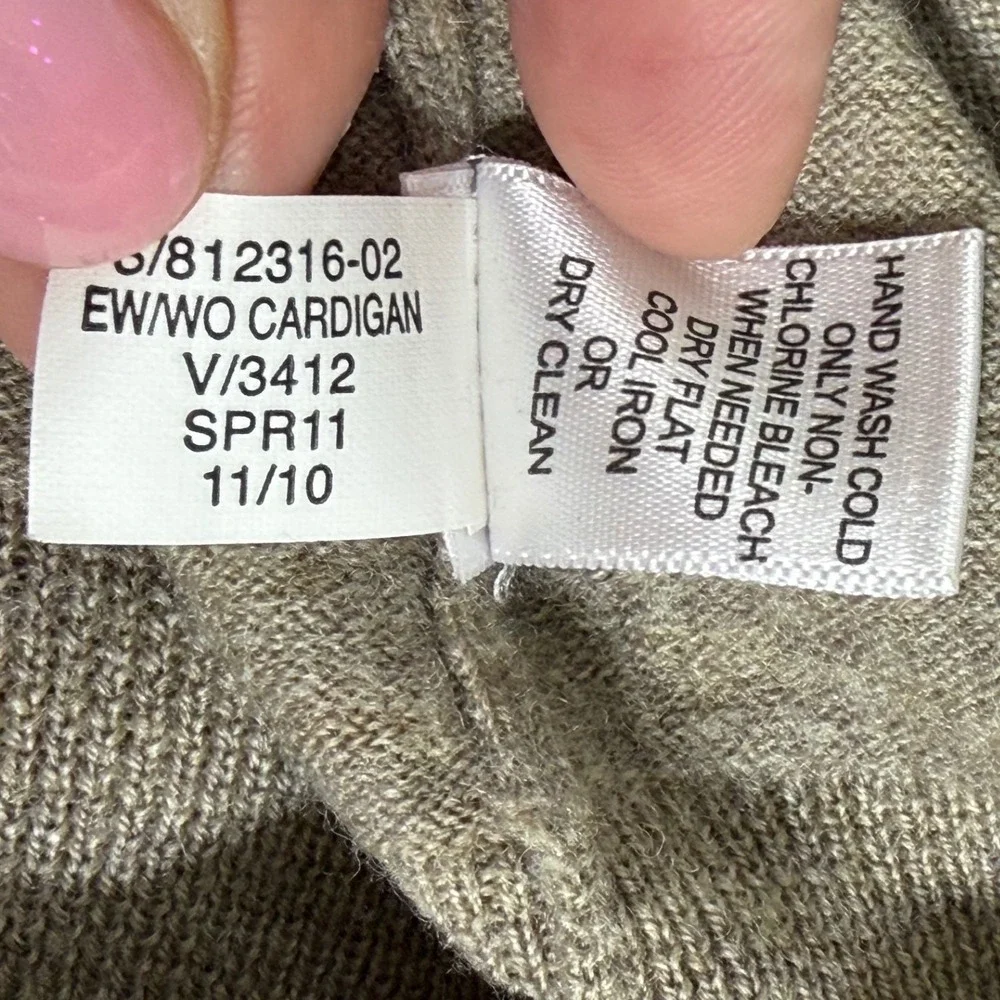Banana Republic Men's Extra Fine Merino Wool Button Cardigan Tan Grey Size Large